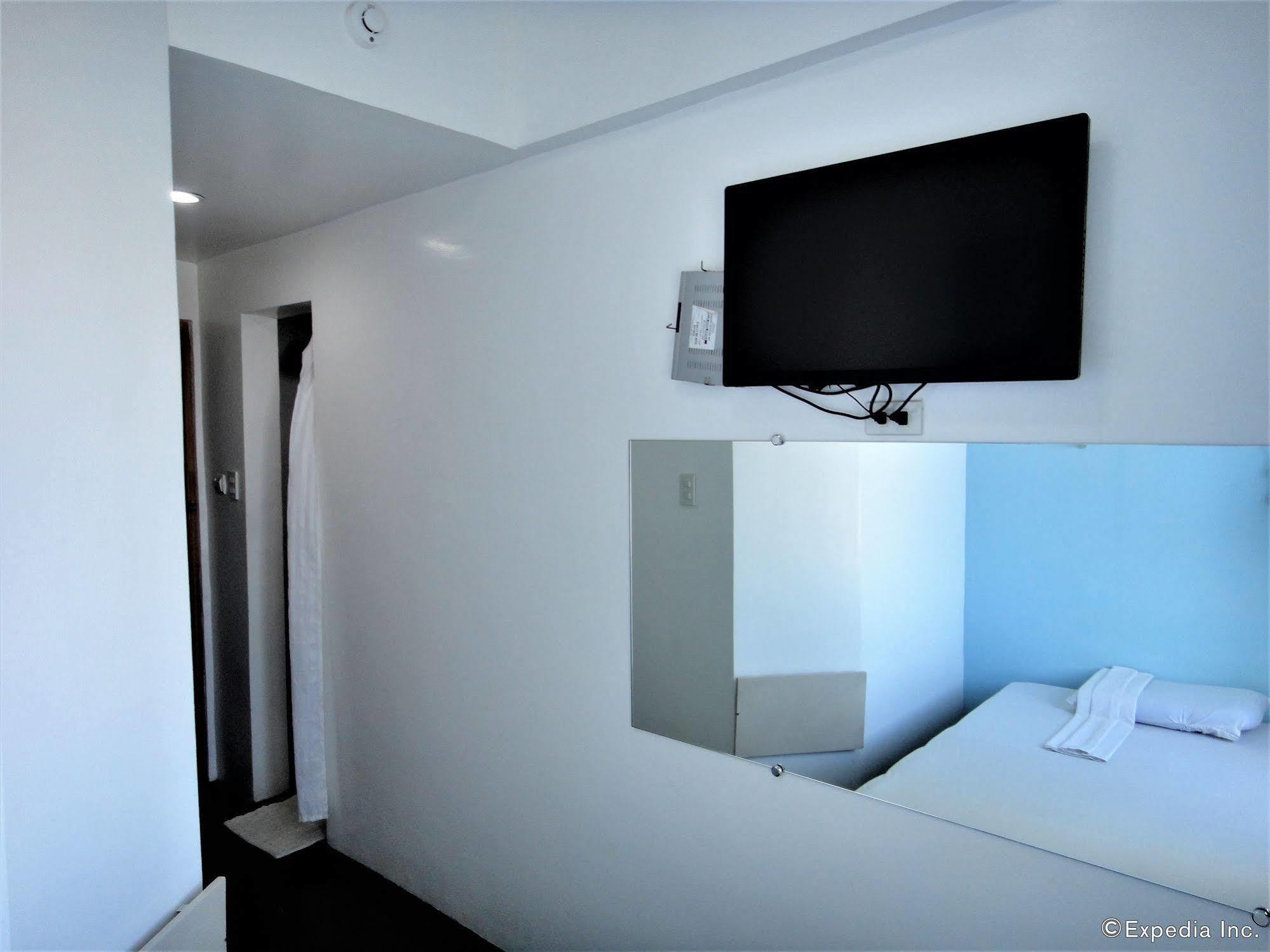 G-Galyx Inn Hotel Cagayan de Oro Kültér fotó
